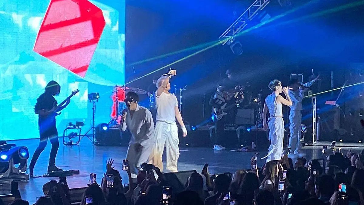 CD9 en conciertro en Puebla